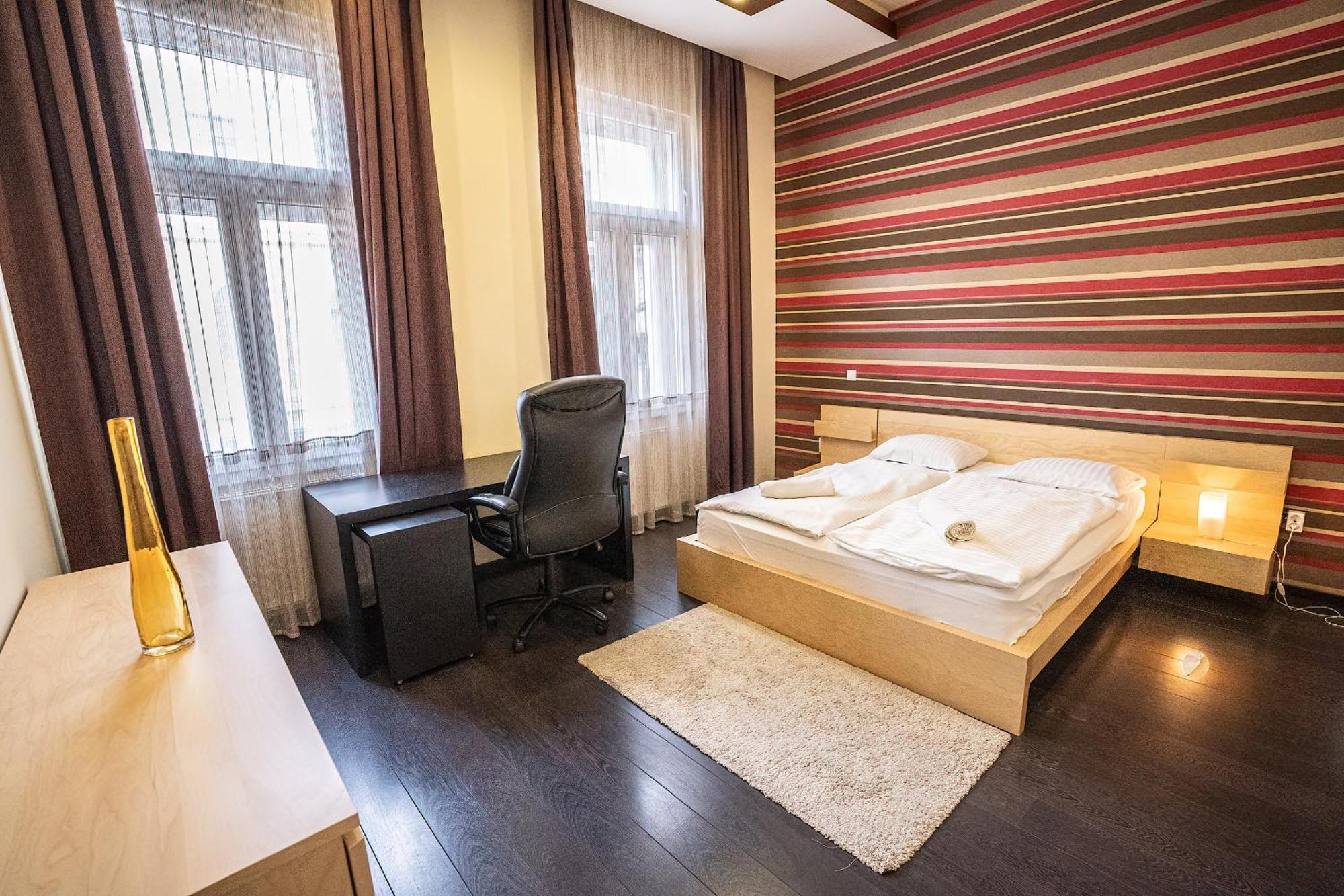 Kelemen Apartment Szeged Bagian luar foto
