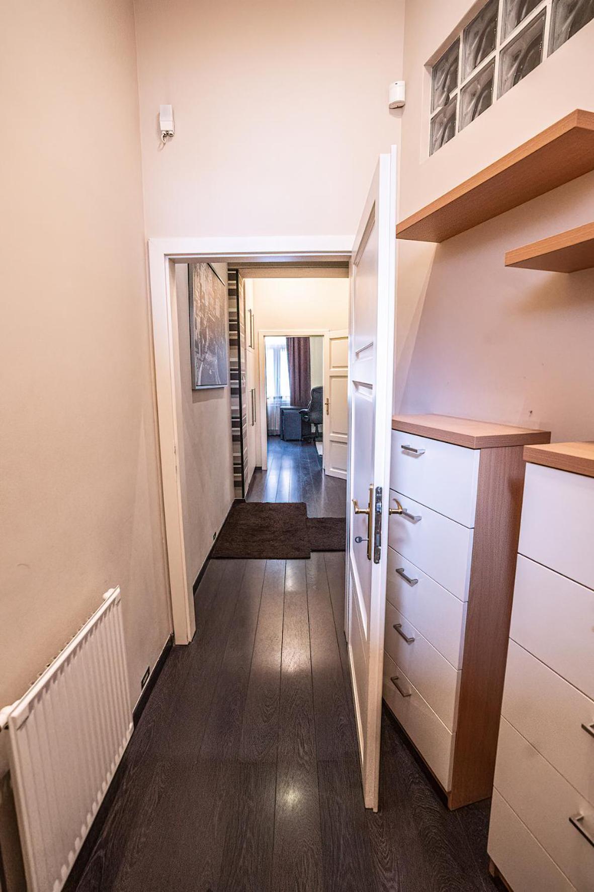 Kelemen Apartment Szeged Bagian luar foto